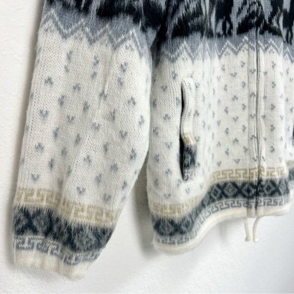 Yari Artesanias Ecuador Wool Llama Print Hooded Zip Up Sweater Jacket Size M - Picture 8 of 16